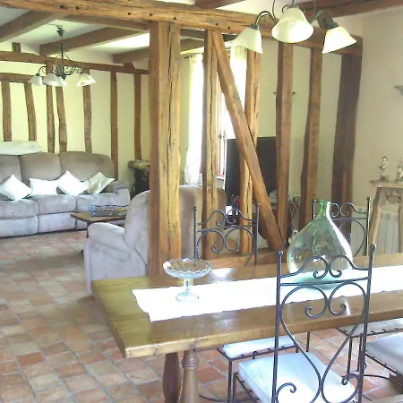 Bed & Breakfast La Maison Du Bucheron Futeau
