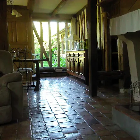 La Maison Du Bucheron Bed & Breakfast