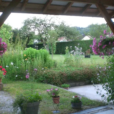 La Maison Du Bucheron Bed & Breakfast Futeau