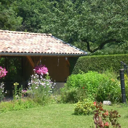 La Maison Du Bucheron Bed & Breakfast *