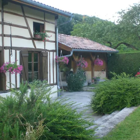 La Maison Du Bucheron Bed & Breakfast