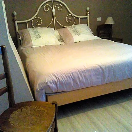 La Maison Du Bucheron 3* Futeau