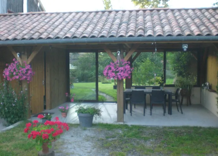 La Maison Du Bucheron Bed & Breakfast Futeau